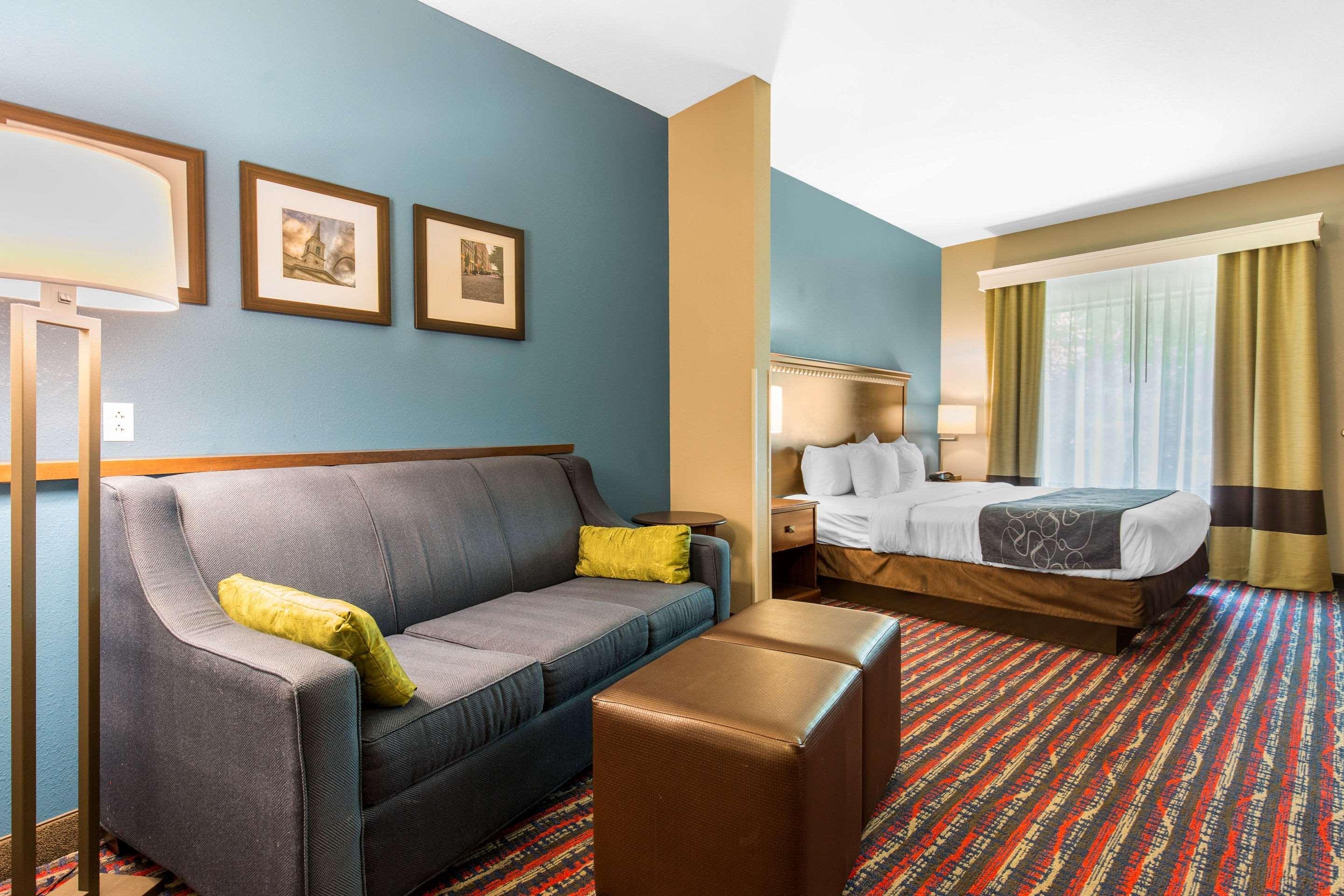Comfort Suites Феървю Хайтс Екстериор снимка
