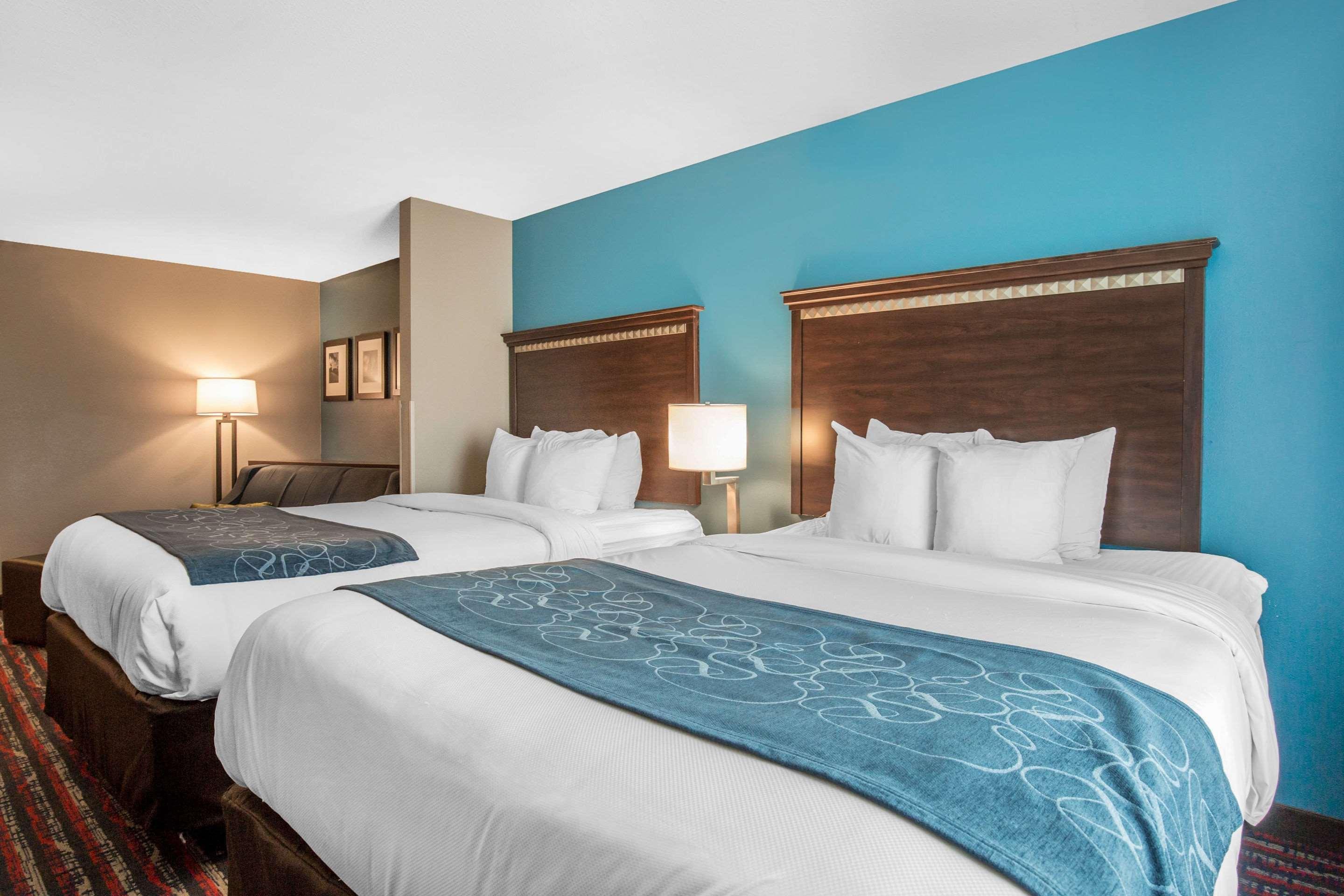 Comfort Suites Феървю Хайтс Екстериор снимка